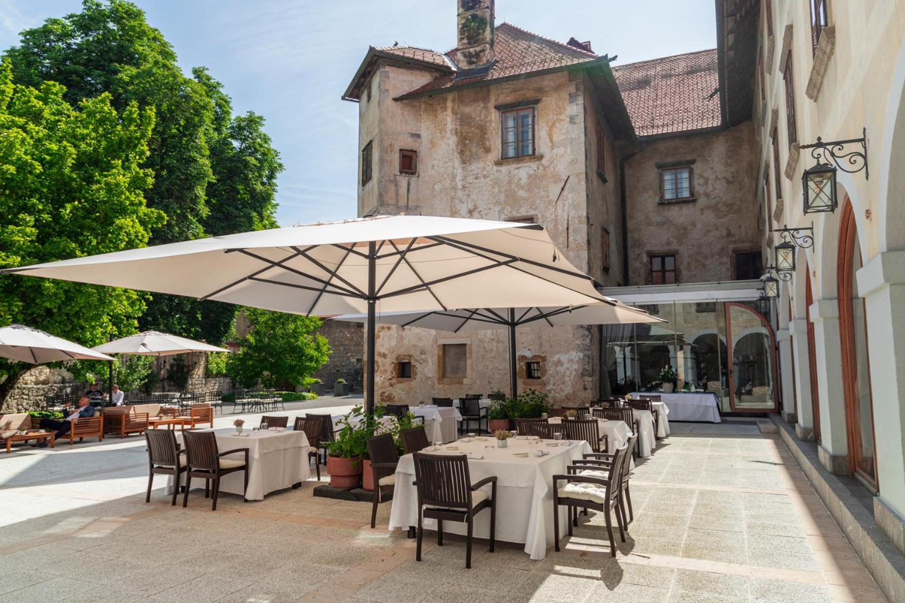 Hotel Grad Otocec - Relais Chateaux Екстериор снимка