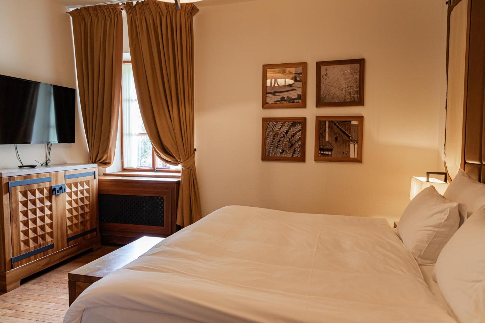 Hotel Grad Otocec - Relais Chateaux Стая снимка