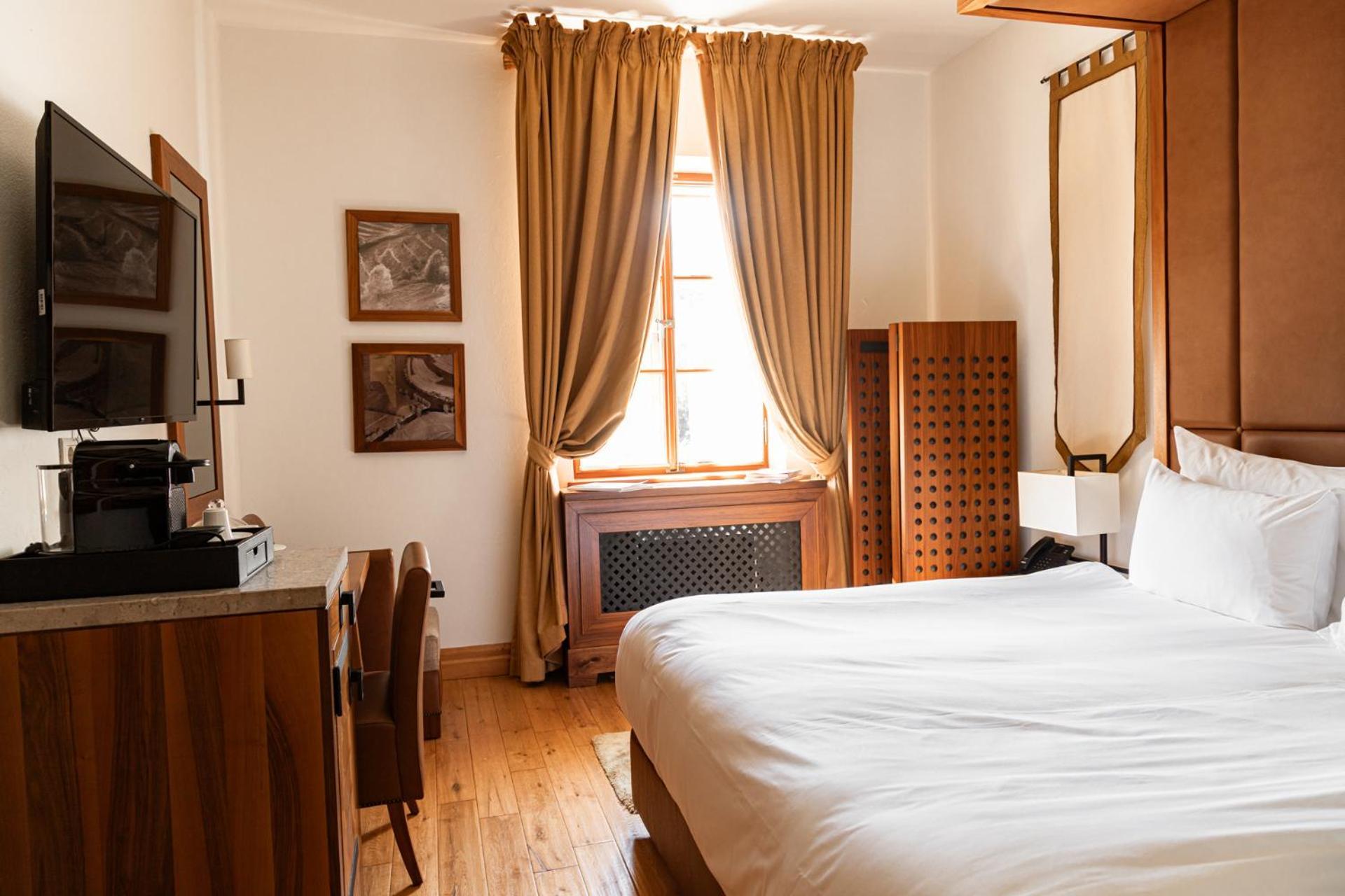Hotel Grad Otocec - Relais Chateaux Стая снимка