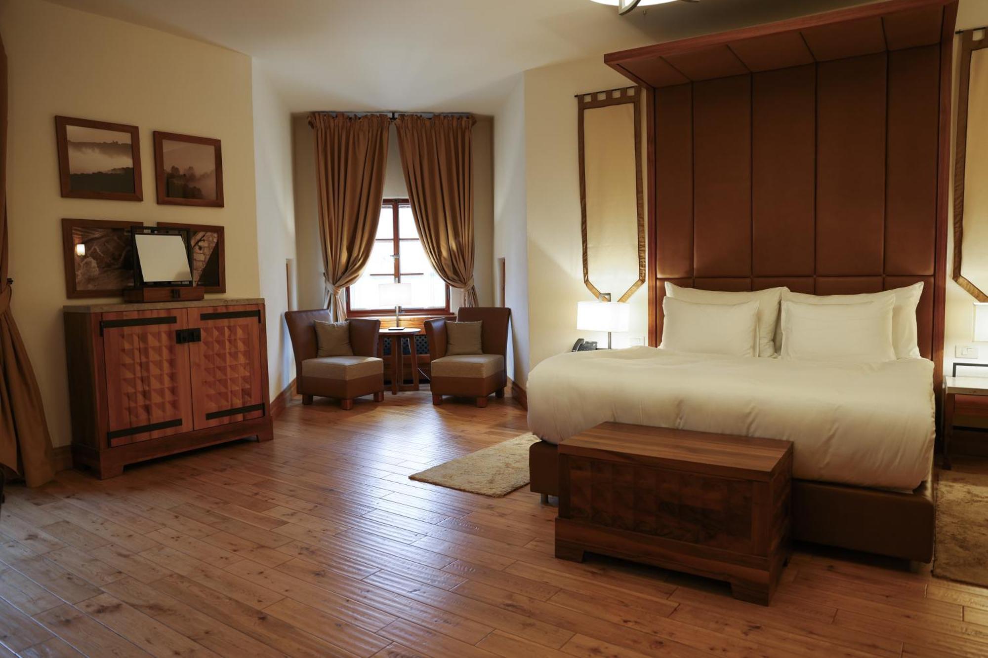 Hotel Grad Otocec - Relais Chateaux Стая снимка